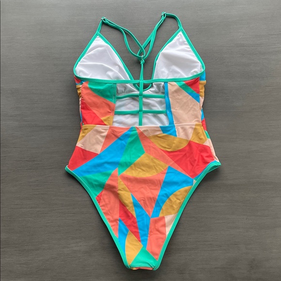 Cupshe Colorful Geometric One Piece Swimsuit - Picture 2 of 2
